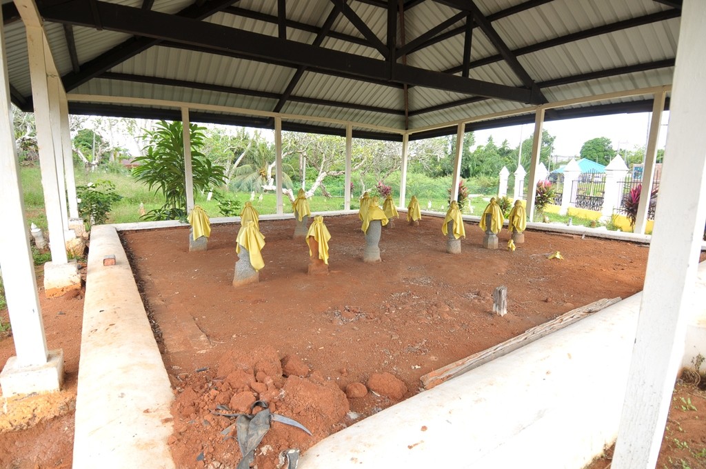 Makam 4